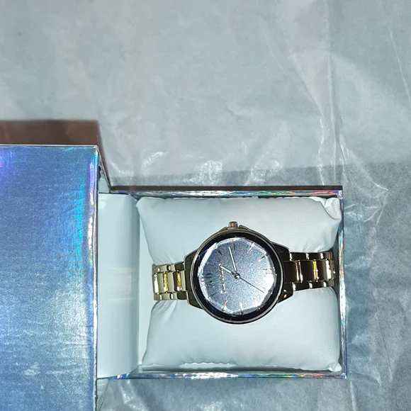 Juicy Couture Watch Brand NEW with Box - Picture 2 of 9